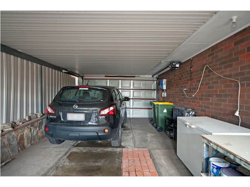 6 Launceston Avenue, Banksia Park SA 5091