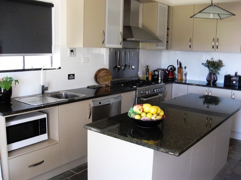 9 Swallow Avenue, Modbury Heights SA 5092