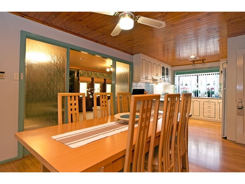 16 Roebling Street, Modbury Heights SA 5092