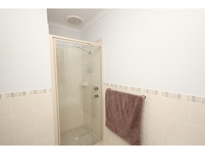 12 Haddington Crescent, Mansfield Park SA 5012