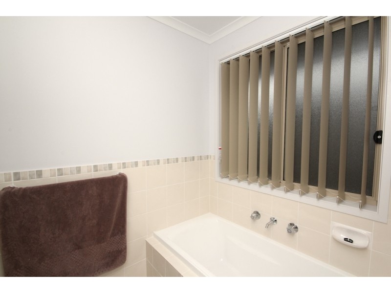 12 Haddington Crescent, Mansfield Park SA 5012