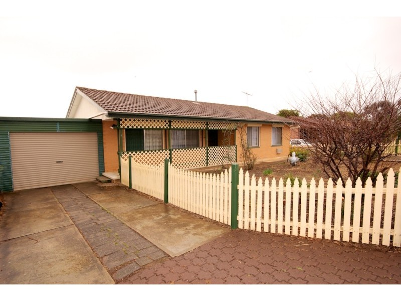 18 Baron Avenue, Ingle Farm SA 5098
