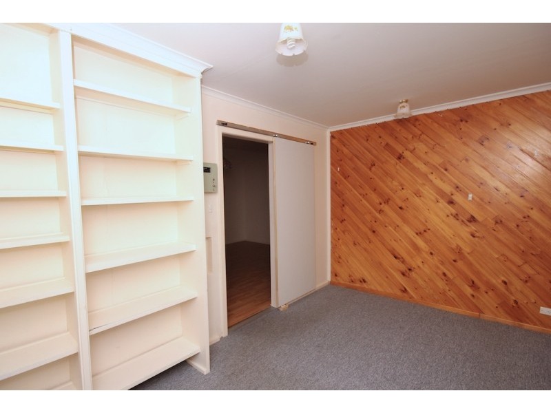 18 Baron Avenue, Ingle Farm SA 5098