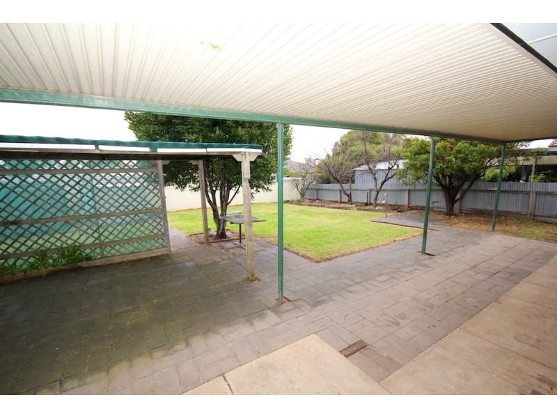 18 Baron Avenue, Ingle Farm SA 5098