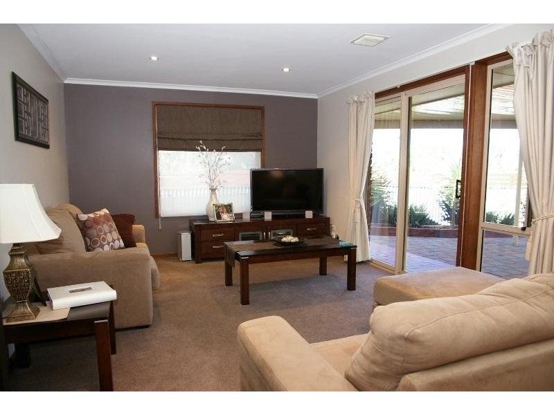 28 Mackay Court, Greenwith SA 5125