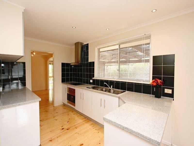 7 Valiant Court, Salisbury Heights SA 5109