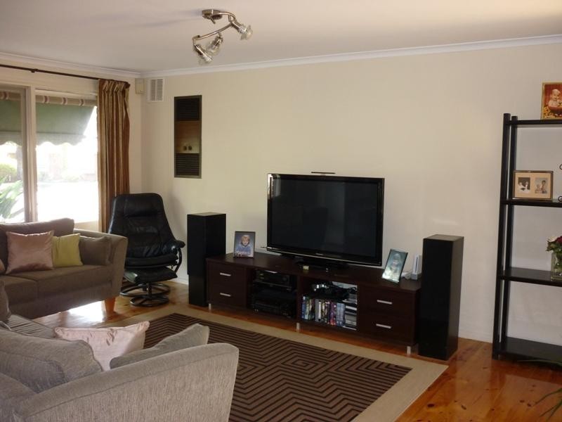 7 Valiant Court, Salisbury Heights SA 5109