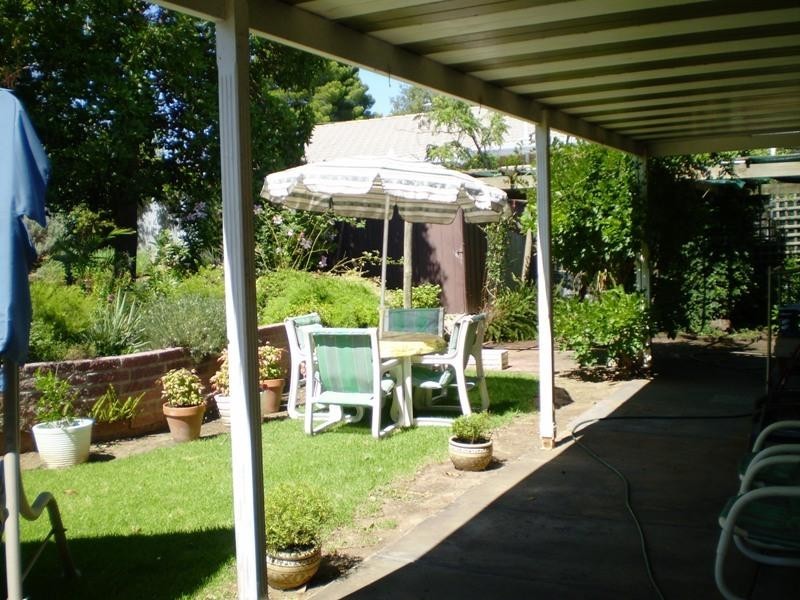 1 Goodes Road, Ridgehaven SA 5097