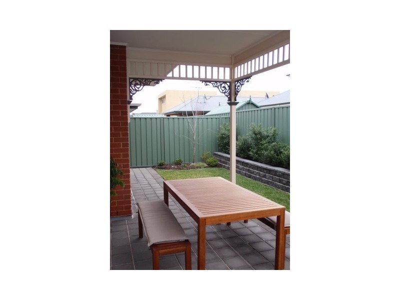 86 Shoalhaven Circuit, Mawson Lakes SA 5095