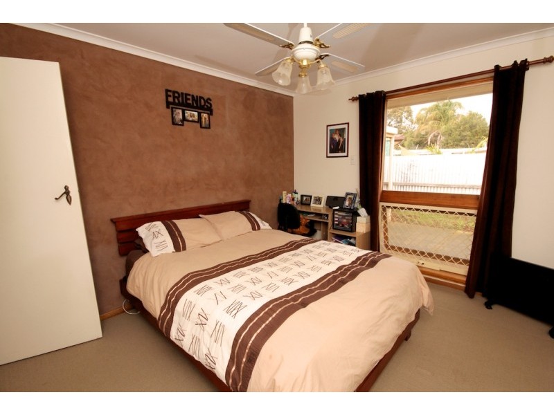 18 Rogers Crescent, Paralowie SA 5108