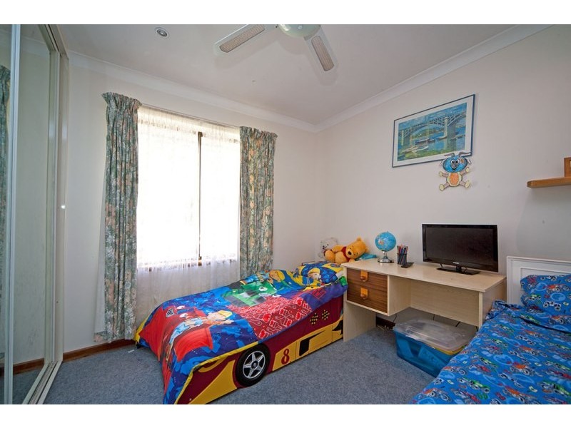 24 Baraga Grove, Modbury Heights SA 5092