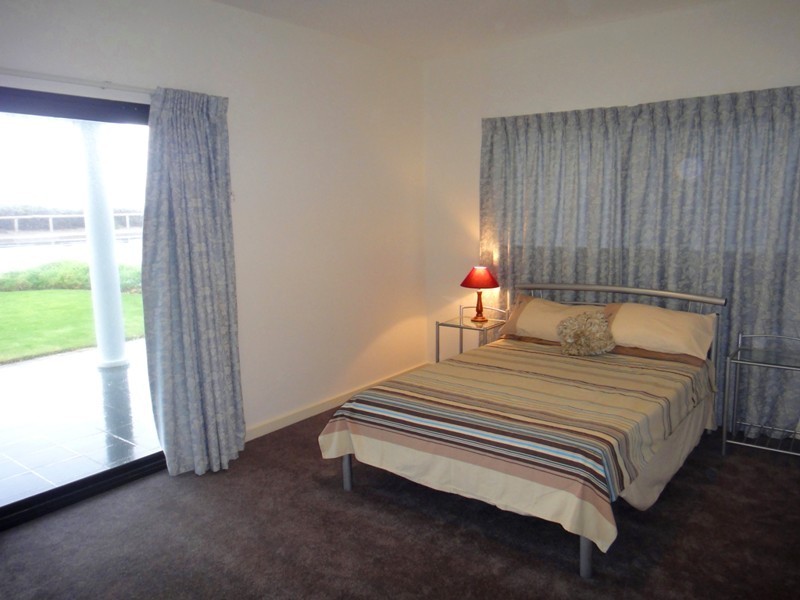 1/135 Esplanade, Aldinga Beach SA 5173