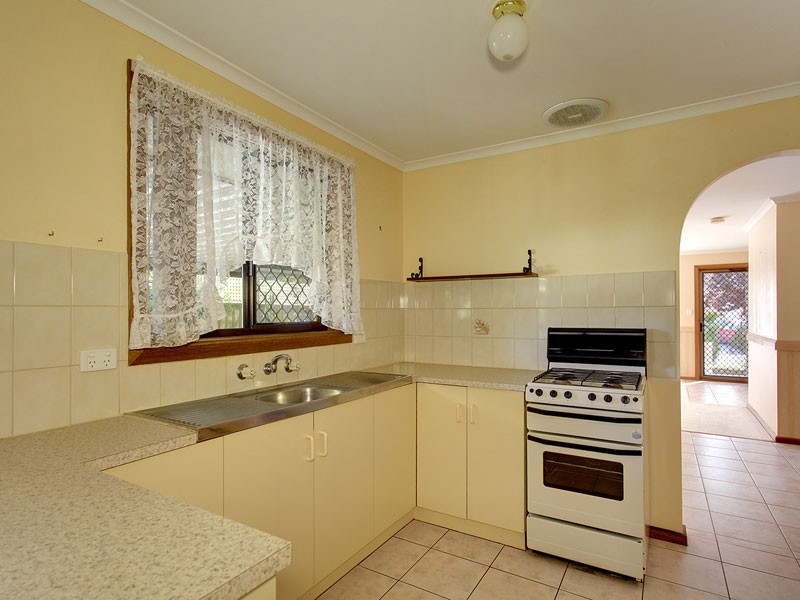 2 Deacon Court, Paralowie SA 5108