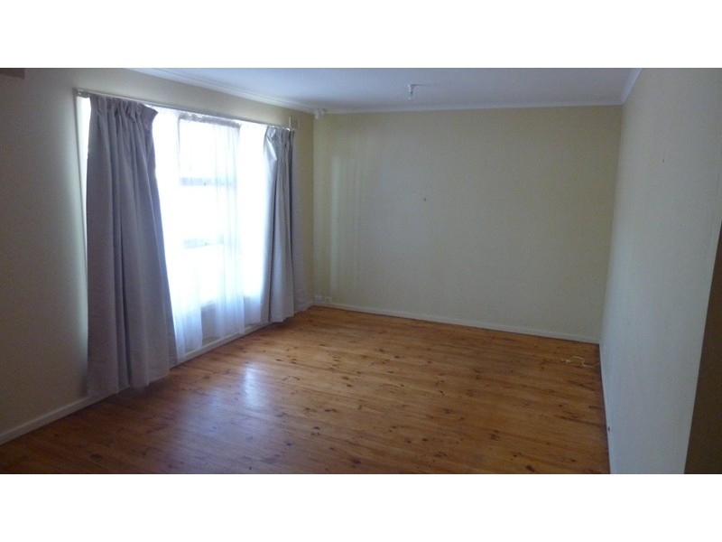 2 Wynyard Place, Redwood Park SA 5097