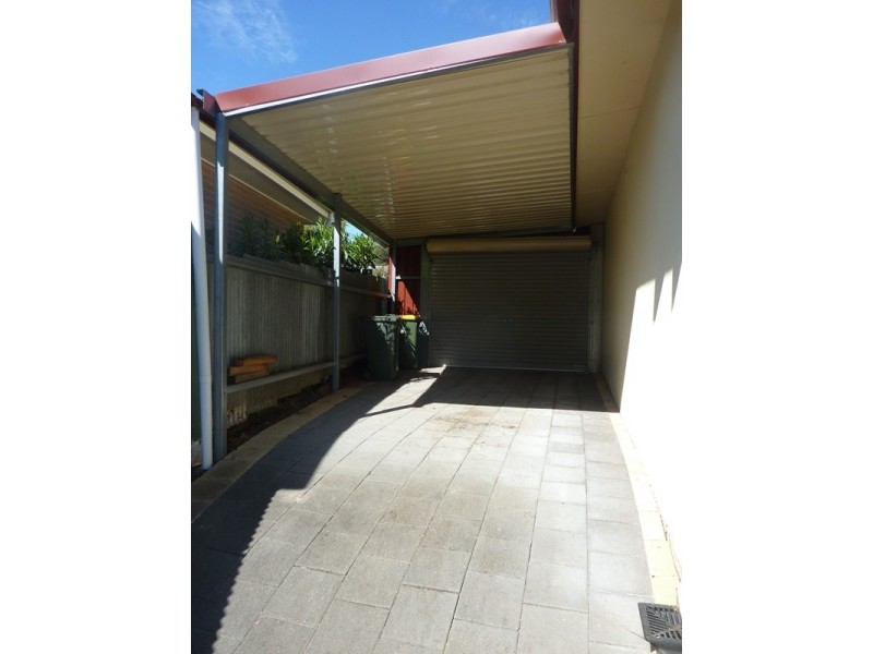 2 Wynyard Place, Redwood Park SA 5097