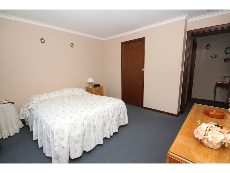 5 Alfred Road, Ridgehaven SA 5097