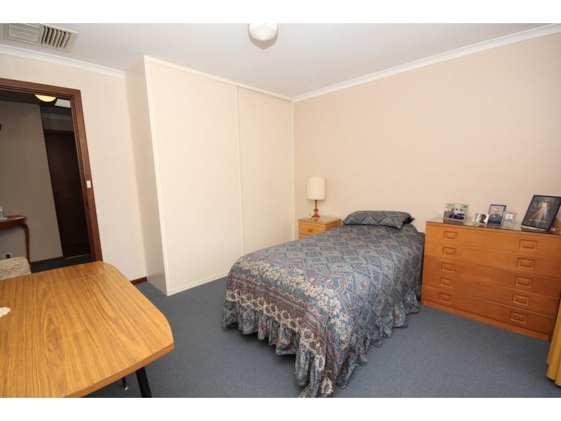 5 Alfred Road, Ridgehaven SA 5097