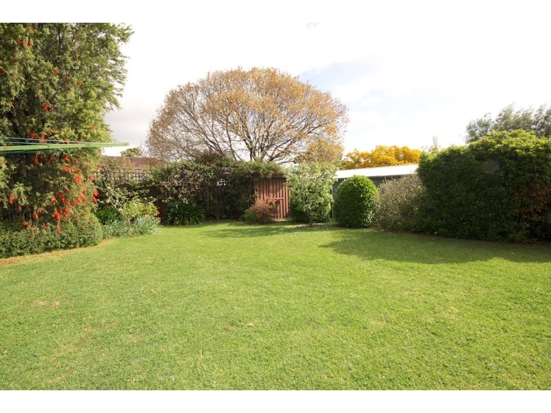 5 Alfred Road, Ridgehaven SA 5097