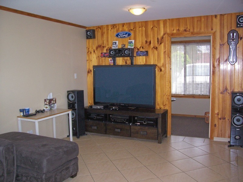 41 Milne Road, Ingle Farm SA 5098