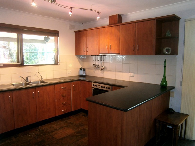 13 Heysen Avenue, Hope Valley SA 5090