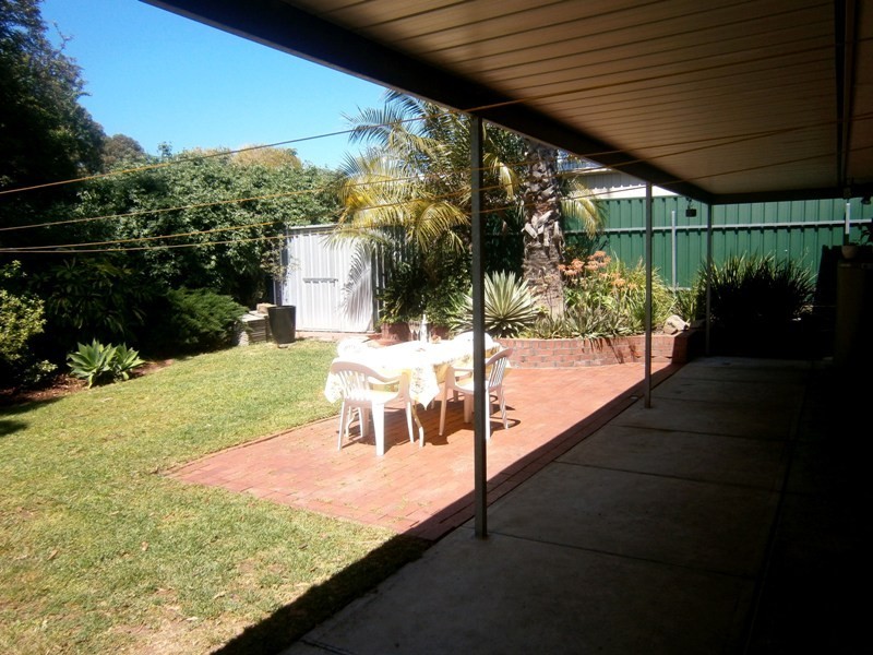 13 Heysen Avenue, Hope Valley SA 5090