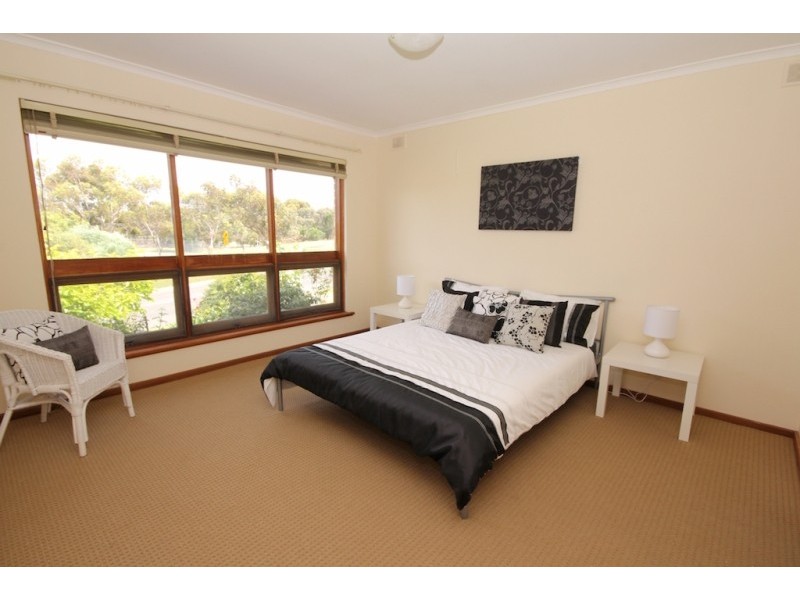 41 Heysen Avenue, Hope Valley SA 5090