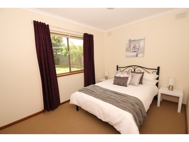 41 Heysen Avenue, Hope Valley SA 5090