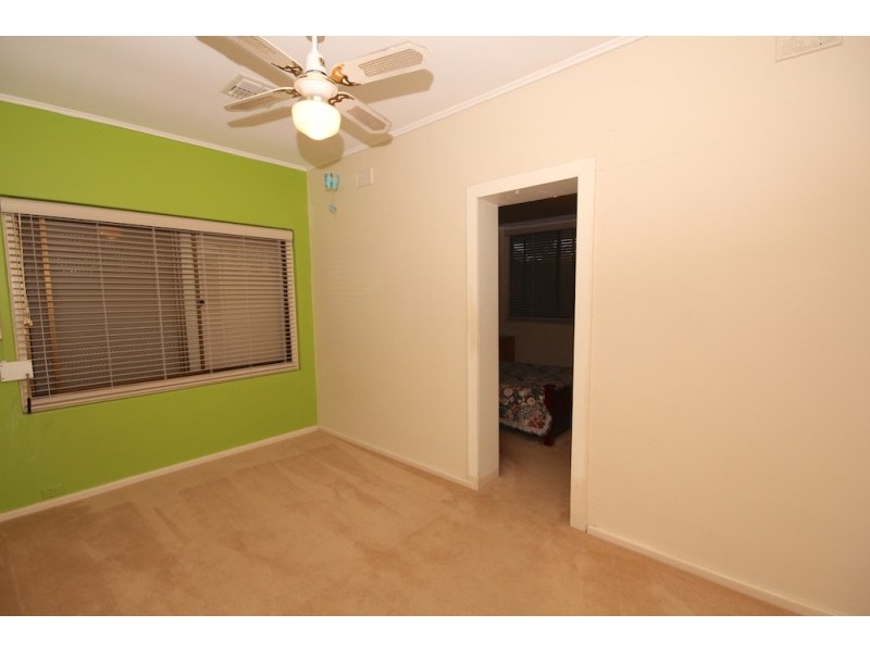 2 Gregory Street, Brahma Lodge SA 5109