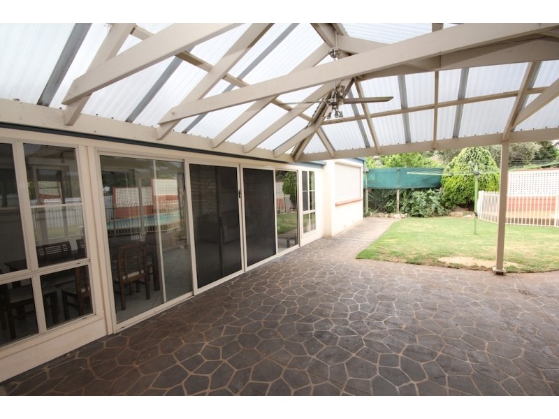 2 Gregory Street, Brahma Lodge SA 5109