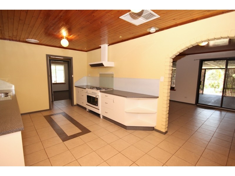 5 Gaylard Crescent, Redwood Park SA 5097