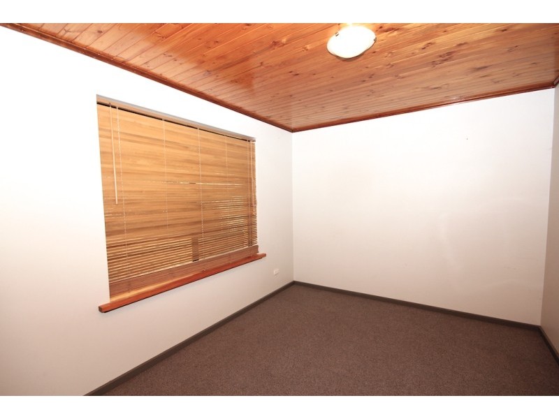 5 Gaylard Crescent, Redwood Park SA 5097