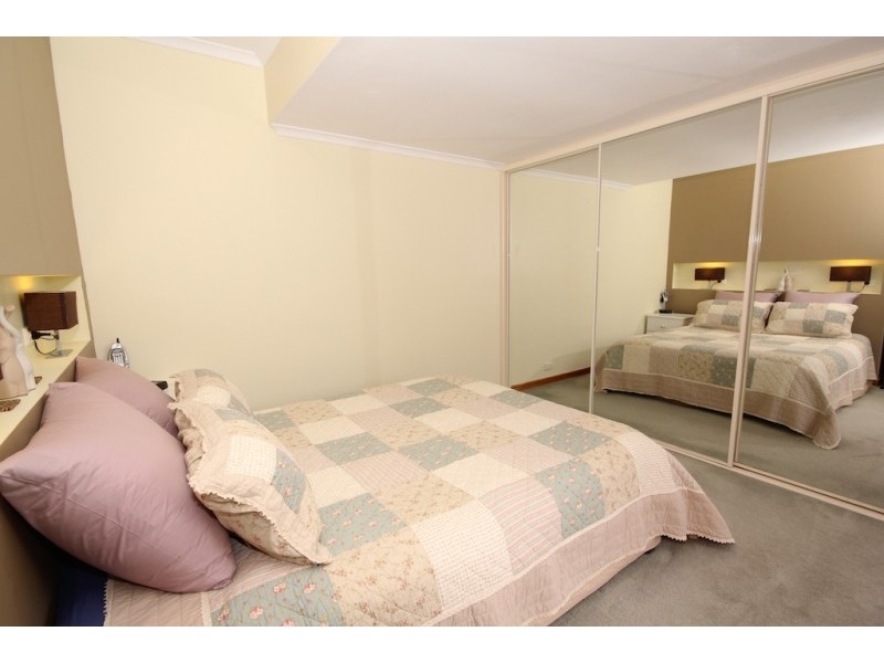 86 Whiting Road, St Agnes SA 5097