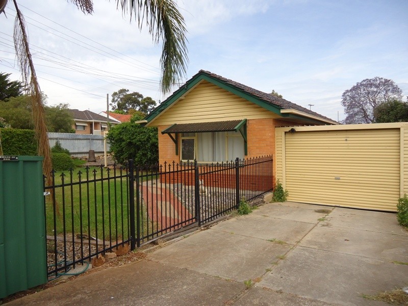7 Rutherford Street, Valley View SA 5093