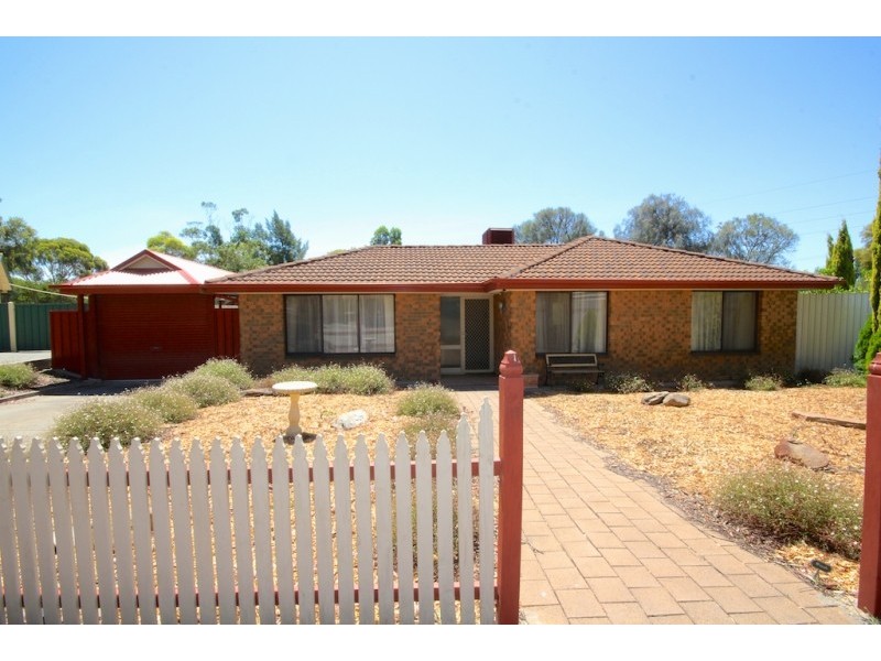 8 Roder Court, St Agnes SA 5097