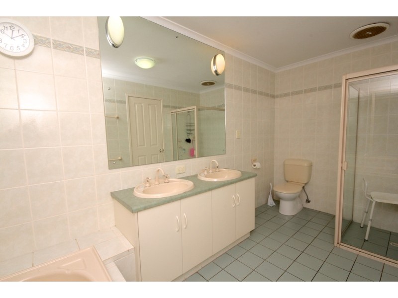 64 RM Williams Drive, Walkley Heights SA 5098