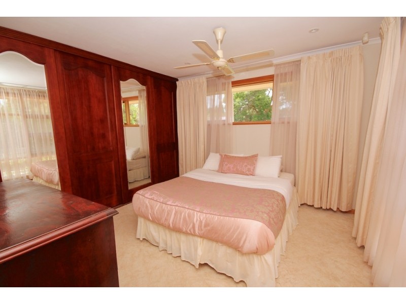 4 Kincumber Drive, Redwood Park SA 5097