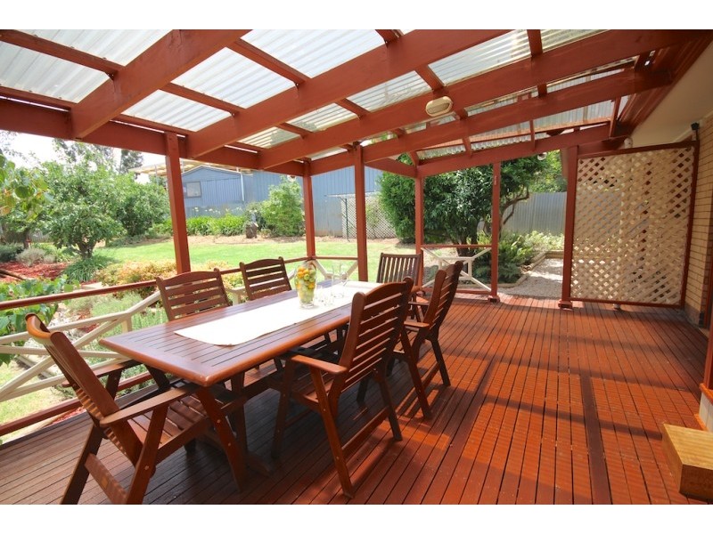 4 Kincumber Drive, Redwood Park SA 5097