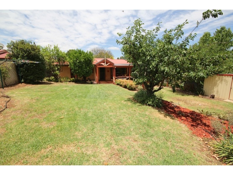 4 Kincumber Drive, Redwood Park SA 5097