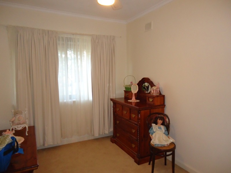 23 Whinnen Street, St Agnes SA 5097