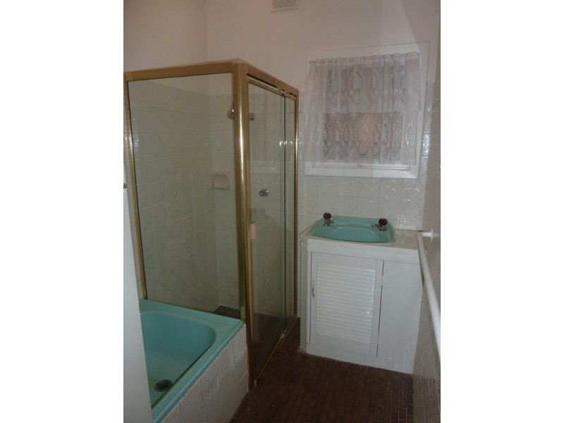 10 Malbaru Avenue, Ingle Farm SA 5098