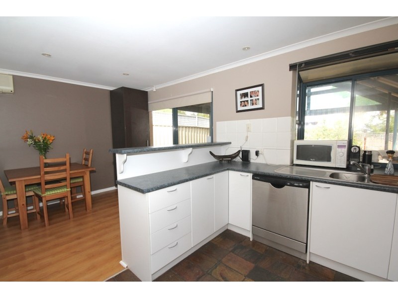 27 Australia Avenue, Modbury SA 5092