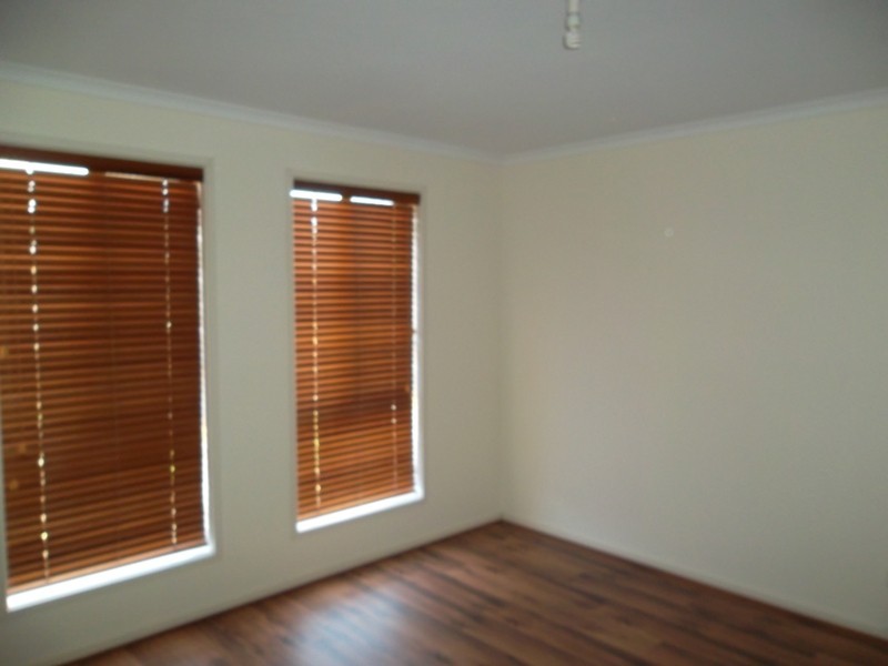 20 Lumsden Court, Evanston Park SA 5116