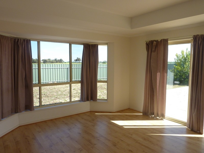 9 Woods Crt, Munno Para West SA 5115