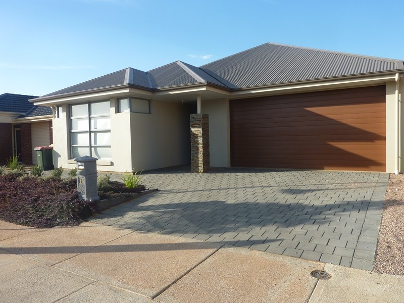 7 Coker Place, Blakeview SA 5114
