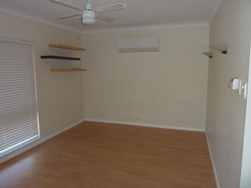 17 Rex Ave, Gilles Plains SA 5086