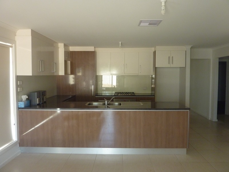 16 Elly Drive, Munno Para West SA 5115