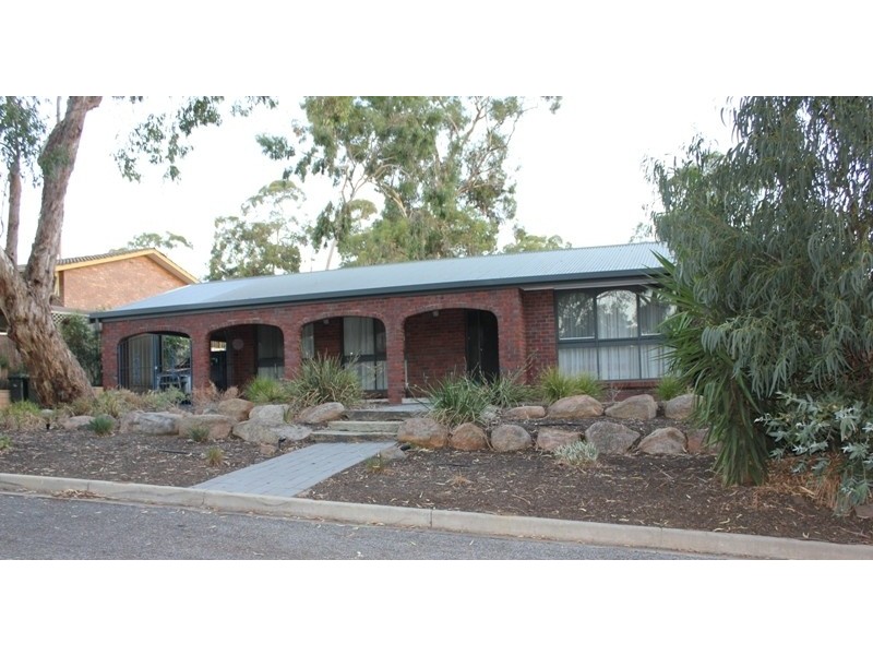 2 Birkdale Close, Fairview Park SA 5126