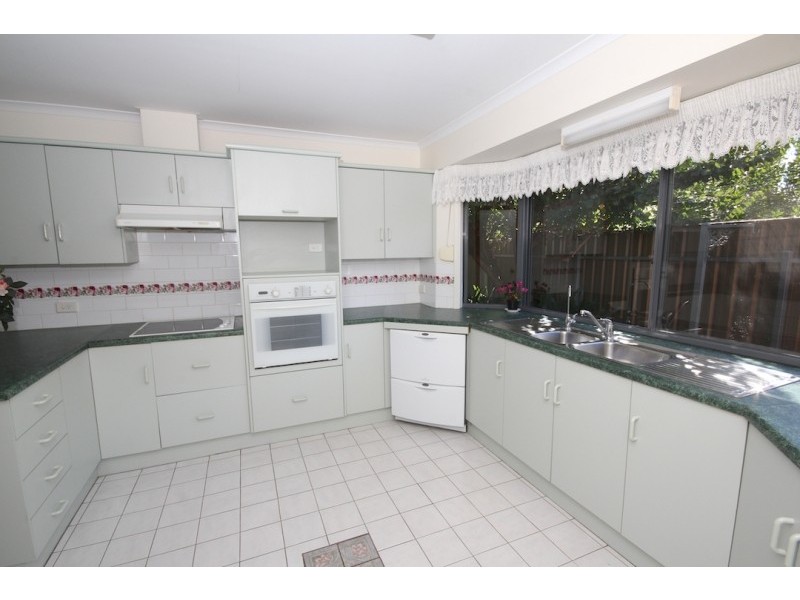 60 Attingham Crescent, Oakden SA 5086