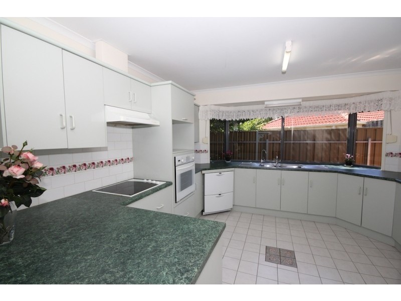 60 Attingham Crescent, Oakden SA 5086