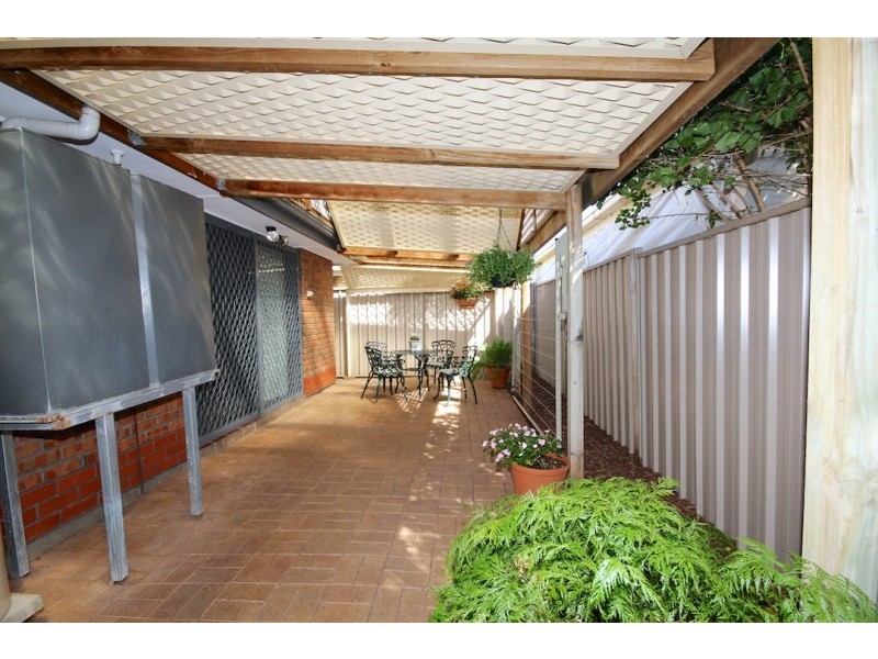 60 Attingham Crescent, Oakden SA 5086